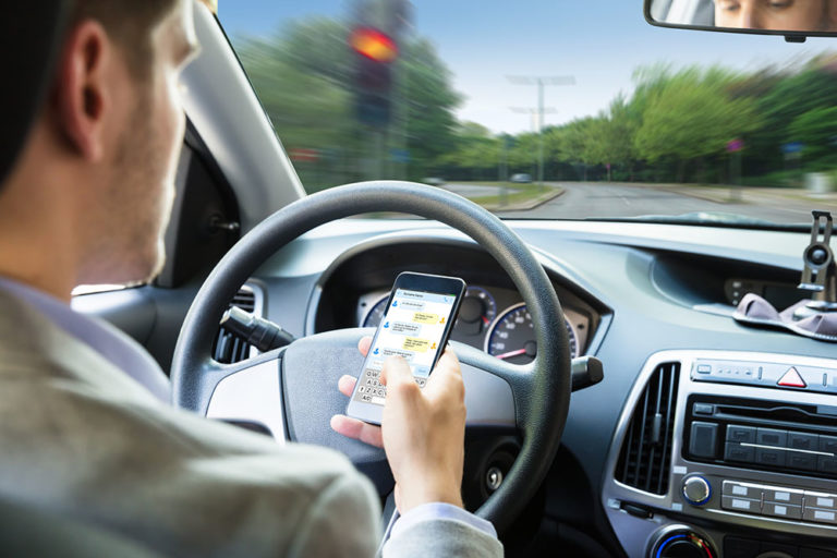 is it legal to talk on the phone while driving in ohio